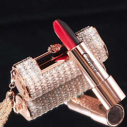 5-in-1 Matte Velvet Lipstick - 5 stunning shades in one lipstick
